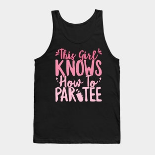 This Girl Knows How To Par Tee Funny Party Golf Golfer graphic Tank Top